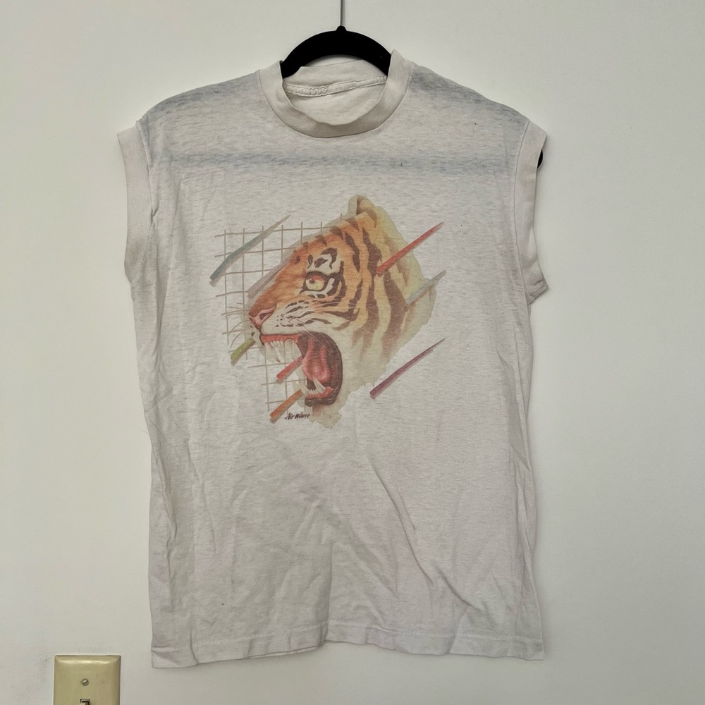 Super soft thin WILD 80s vintage iron-on tiger muscle tee w/ vaporwave grid S-M